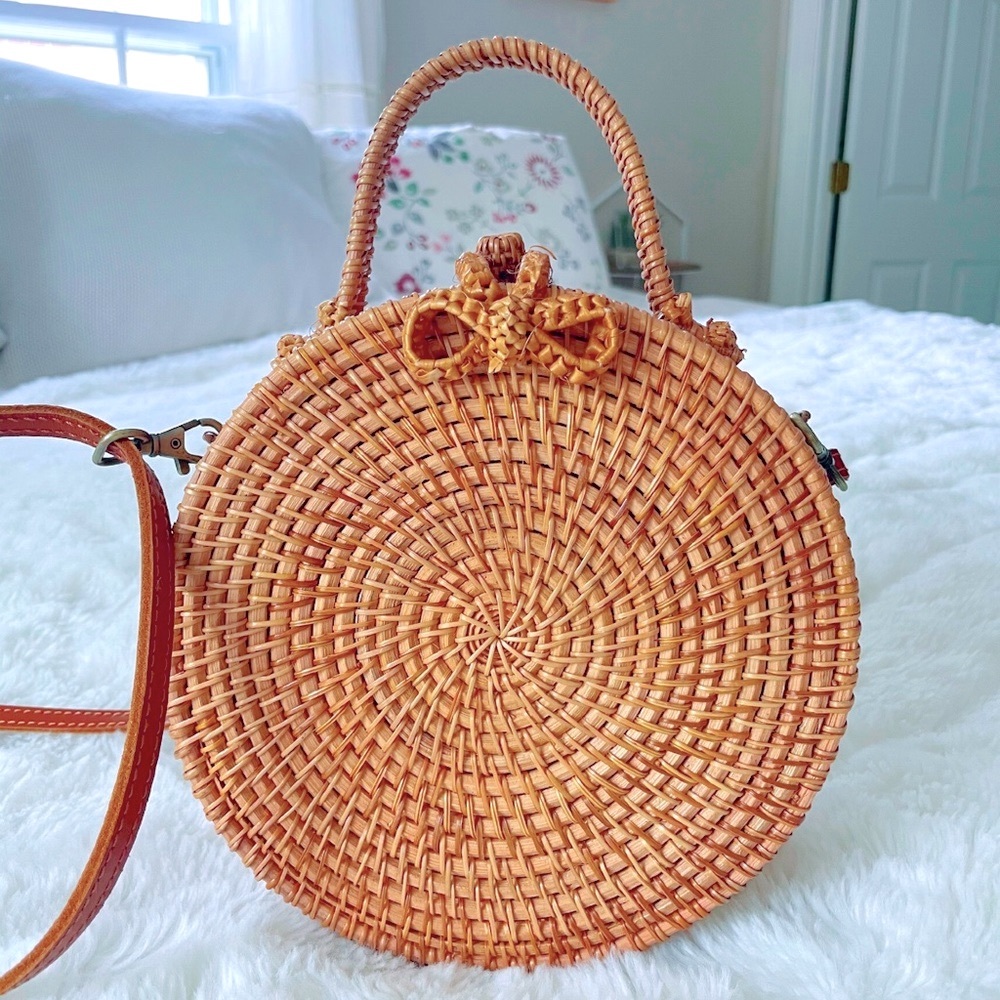 Round Rattan Crossbody Bag